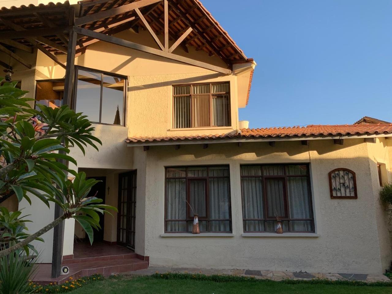 Apartamento Con Jardin Cochabamba Ngoại thất bức ảnh