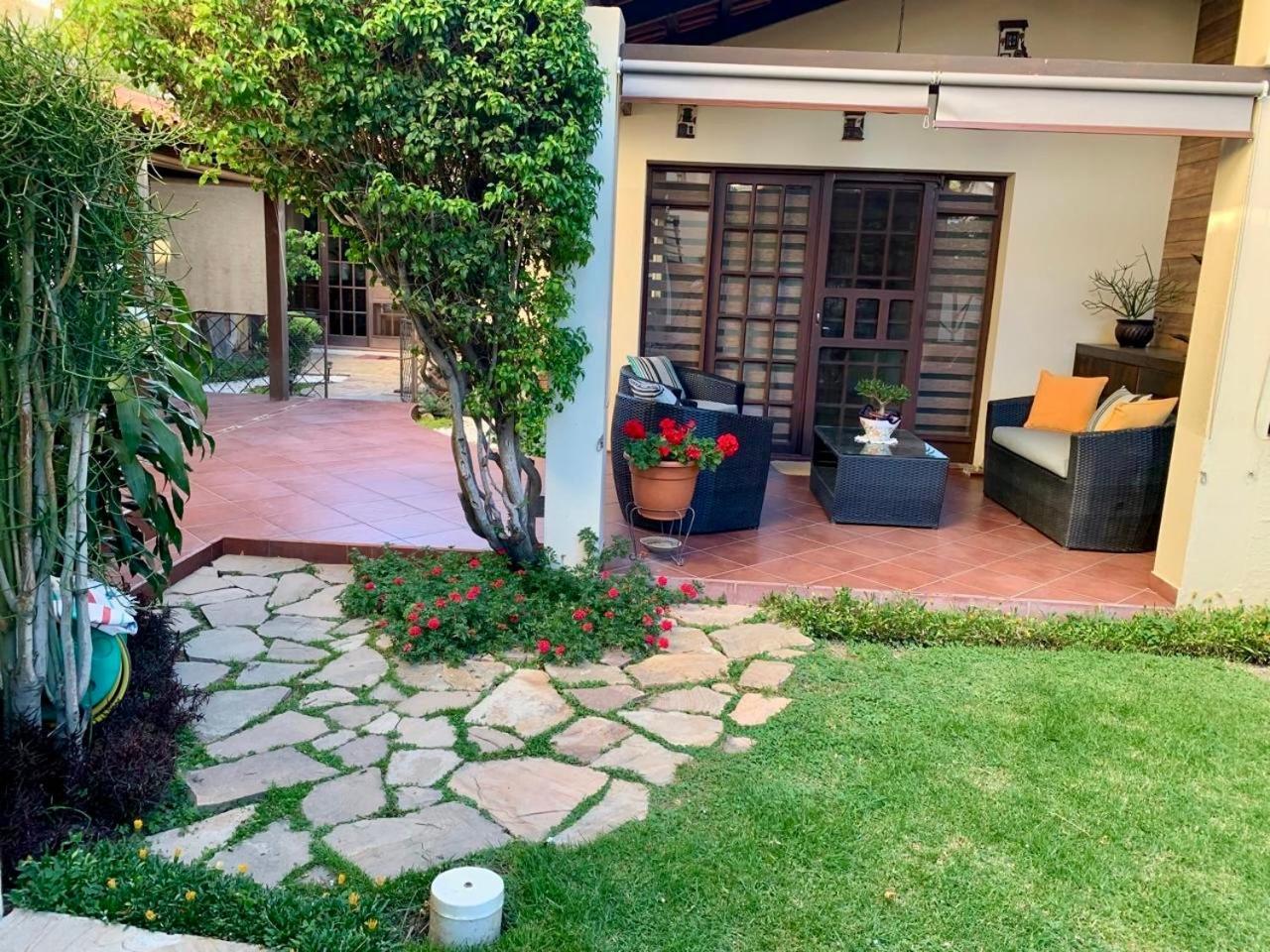 Apartamento Con Jardin Cochabamba Ngoại thất bức ảnh