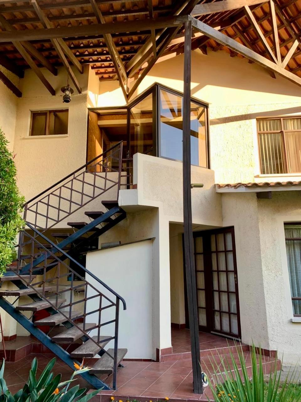 Apartamento Con Jardin Cochabamba Ngoại thất bức ảnh