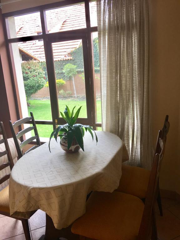 Apartamento Con Jardin Cochabamba Ngoại thất bức ảnh