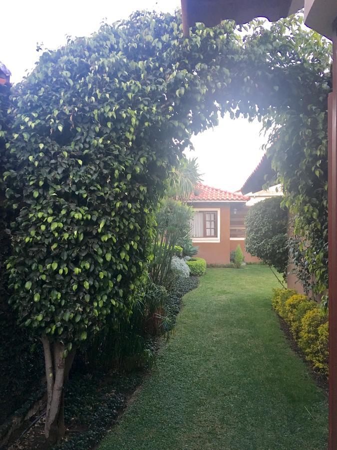 Apartamento Con Jardin Cochabamba Ngoại thất bức ảnh